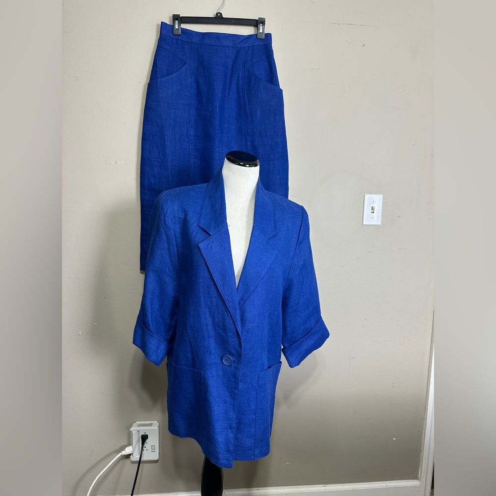 CW women’s size 14 two-piece blazer‎ and skirt set 100% linen Royal blue color